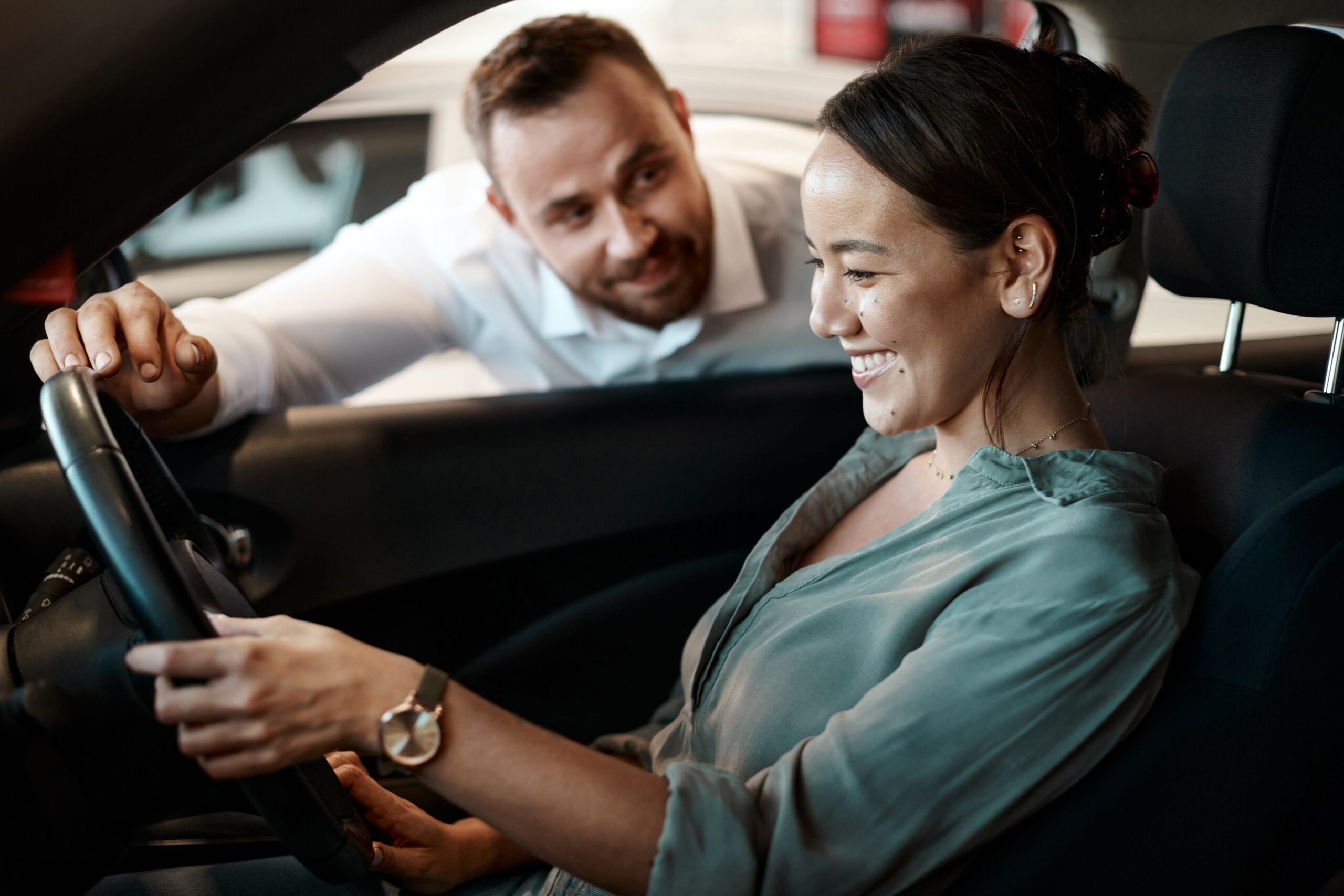 Financing vs Leasing a Car